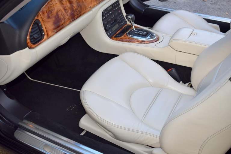 2005 Jaguar XK8 4.2 2dr Auto CONVERTIBLE PETROL Automatic