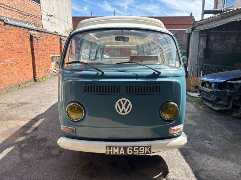 Classic Volkswagen Camper Van - T2 - 1971 - Very Good Condtion 