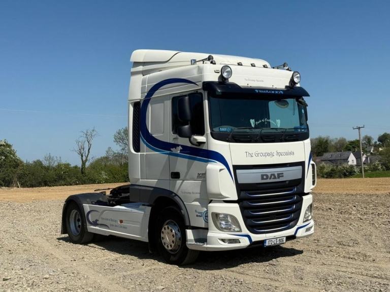 2017 DAF XF 460 4X2 SPACECAB