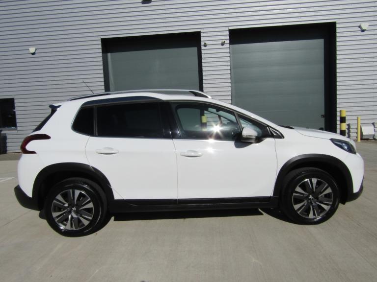 2019 Peugeot 2008 1.2PURE TECH ACTIVE EURO6 5DR PETROL LEFT HAND DRIVE Estate Petrol Manual
