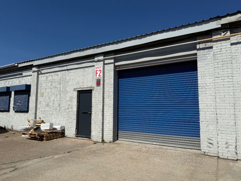 Warehouse To Let Ilford/Hainault