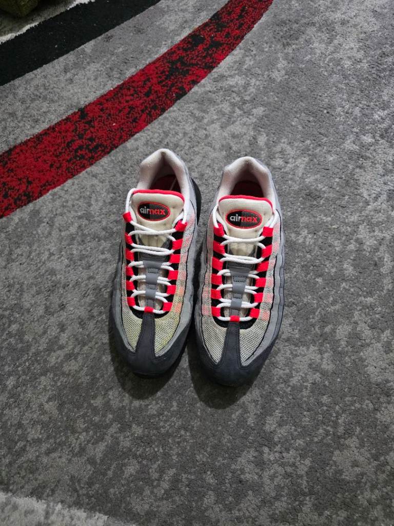 Nike Air Max 95 OG Solar Red uk 7