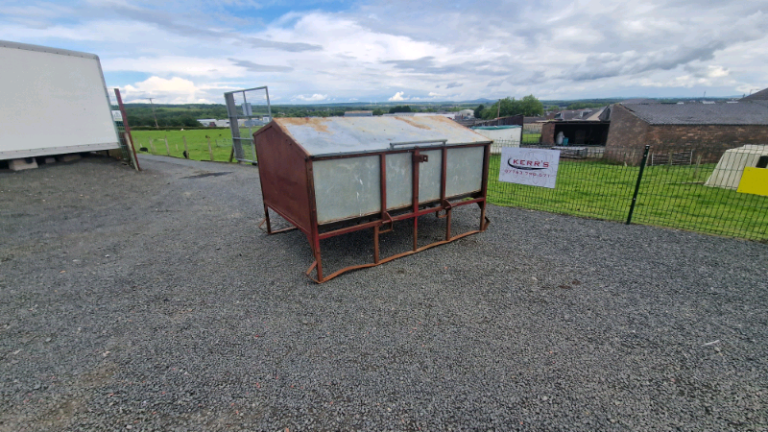 Iae calf creep feeder farm livestock tractor 