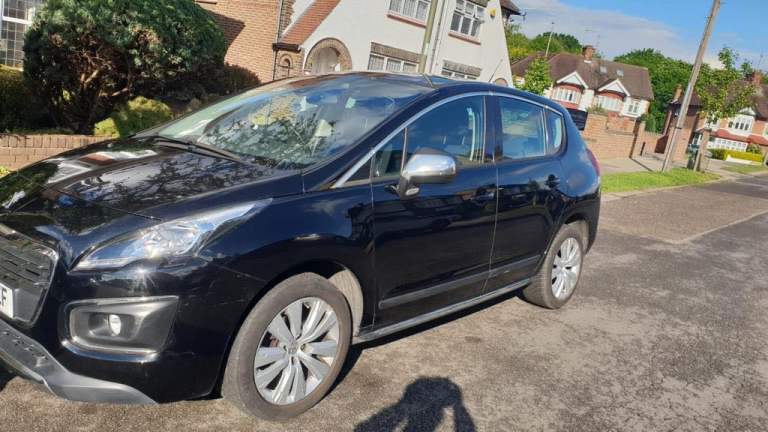 Peugeot, 3008, Hatchback, 2015, Semi-Auto, 1560 (cc), 5 doors