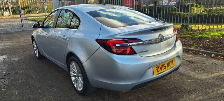 Vauxhall Insignia 2016 1.4petrol sri ulez free super clean