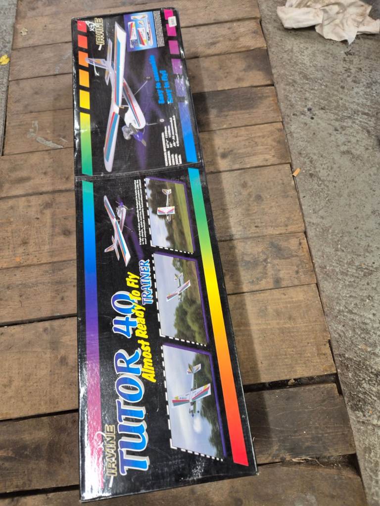 Irvine tutor 40 beginner airplane kit 