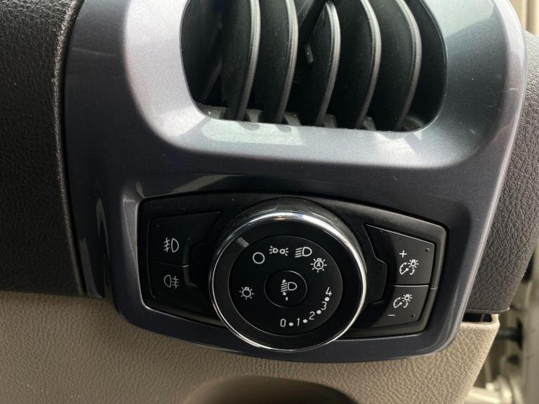 FORD TOURNEO CUSTOM 2.0 310 EcoBlue Titanium L2 Euro 6 (s/s) 5dr 2017