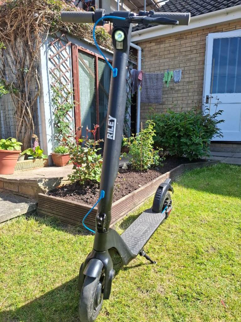 E scooter