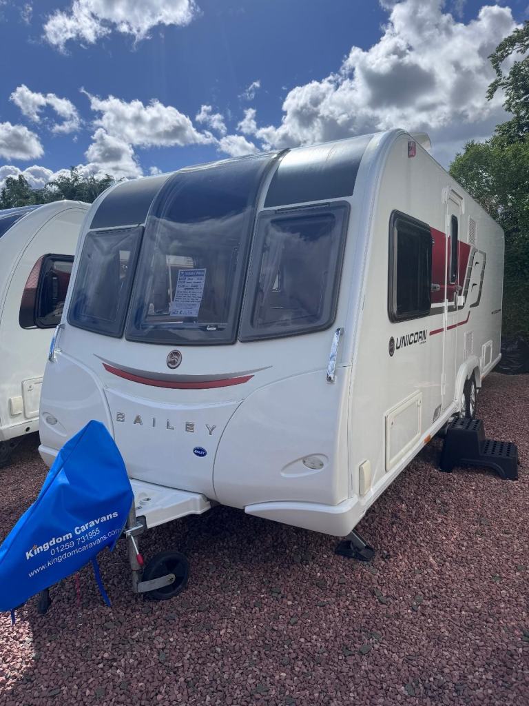 Bailey Cartagena, Yr2017, Fixed Island Bed, air awning, movers, 
