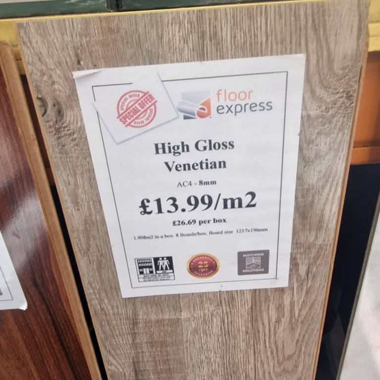 High Gloss Venetian 8mm Laminate Flooring Just £27 Per Pack