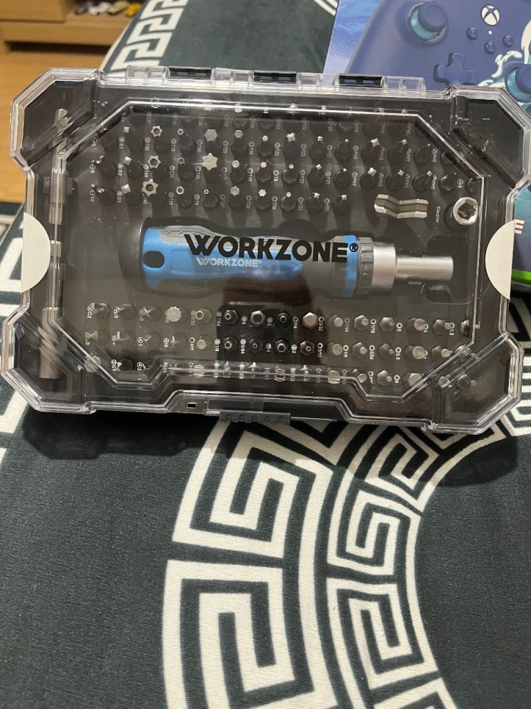 WORKZONE Screwdriver Bit Set with Ratchet Handle – As Good As New
