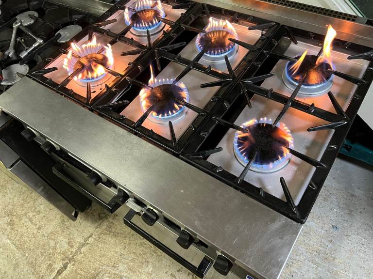 NAT GAS FALCON 6 BURNER COOKER UNDER OVEN CATERING COMMERCIAL KITCHEN EQUIPMENT CAFE RESTAURANT