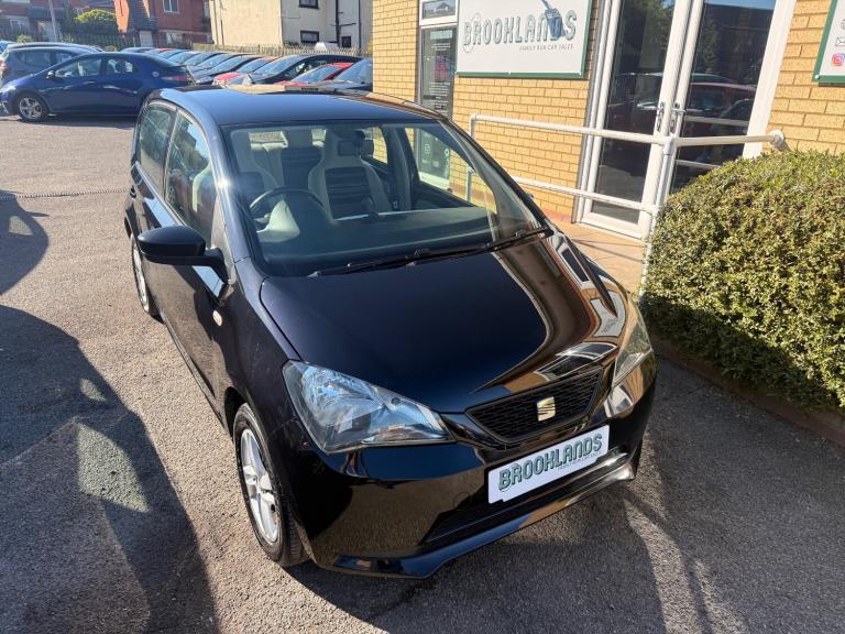 2014 Seat Mii 1.0 SE Black 5 Door £20 Road Tax Low Insurance Group Sat Nav 62mpg