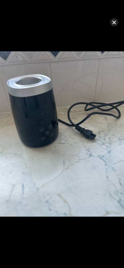 Oil warmer & oil included 