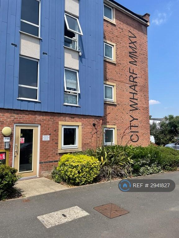 2 bedroom flat in Foleshill Road, Coventry, CV1 (2 bed) (#2941827)