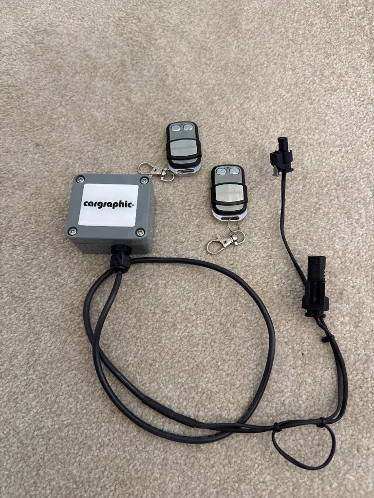 Cargraphic valve control unit 2 way Porsche 718