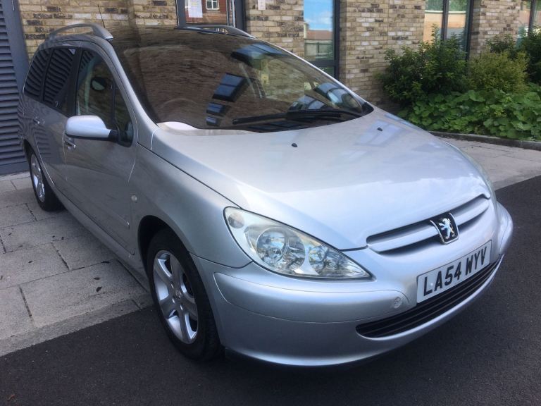 Peugeot 307 1.6 auto , MOT , 7 Seater Full Service History Ulez Free Estate Family Van MPV