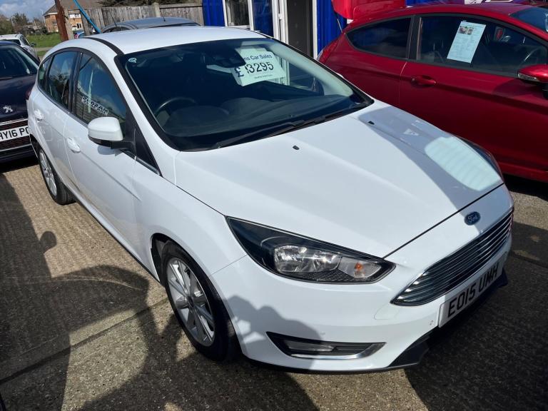 2015 Ford Focus 1.0T EcoBoost Titanium Euro 6 (s/s) 5dr HATCHBACK Petrol Manual
