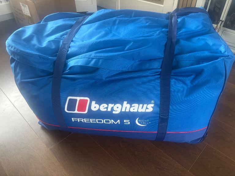 Berghaus Freedom 5 Nightfall Inflatable Tent