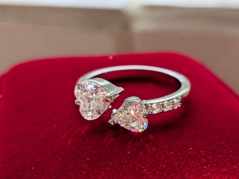 Silver Brilliant Cut 2 Set Stone Heart Ring 