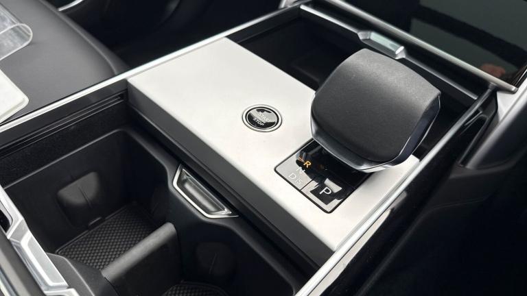 2025 Land Rover Range Rover 4.4 P530 V8 Autobiography 4dr Auto SUV Petrol Automatic