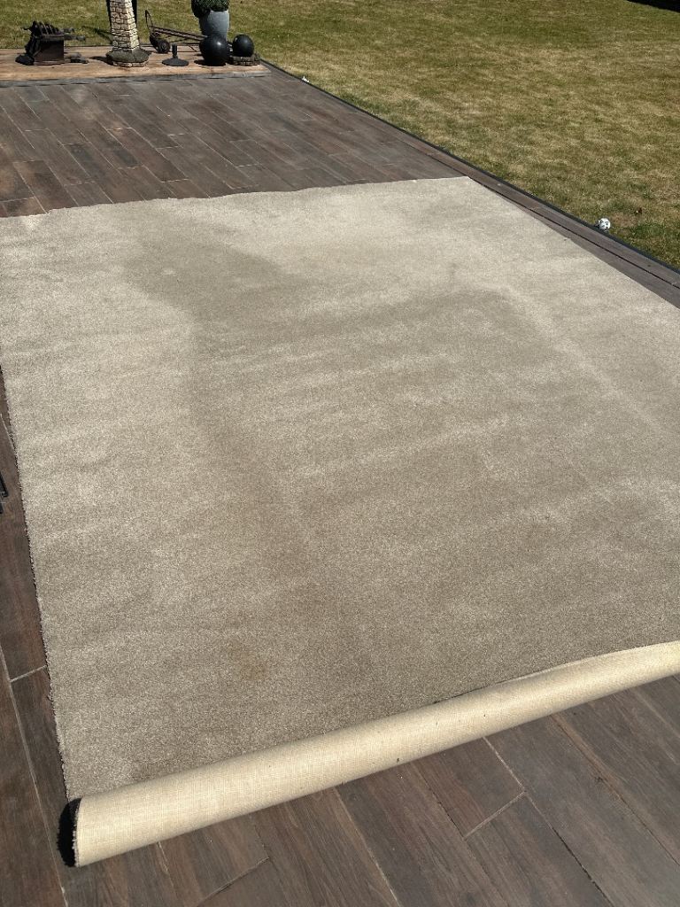 Carpet (lightly used)