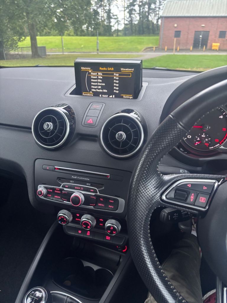 Audi, A1, Hatchback, 2016, Manual, 1598 (cc), 3 doors