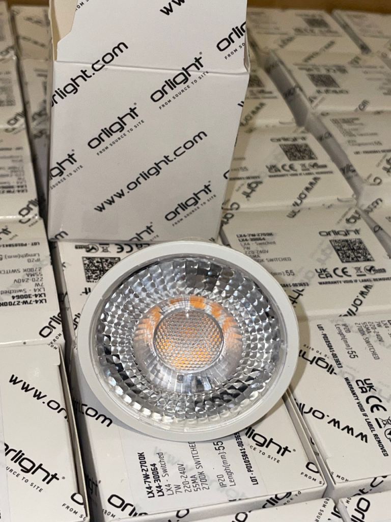 10 x Orlight Switched GU10 light bulb white 7W LX4-7W-2700K- 30064 GU10