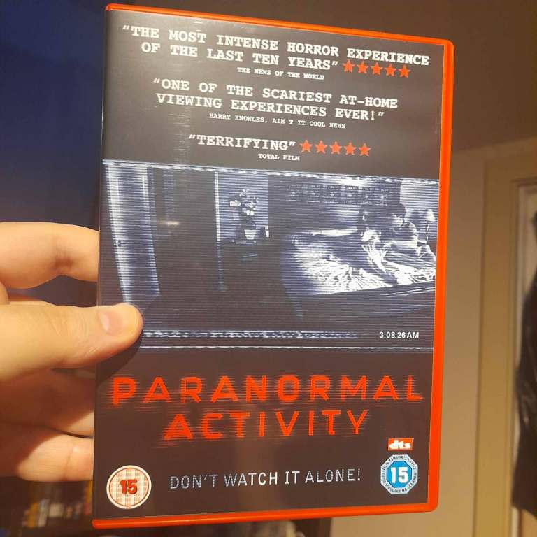 Paranormal Activity (2007) DVD