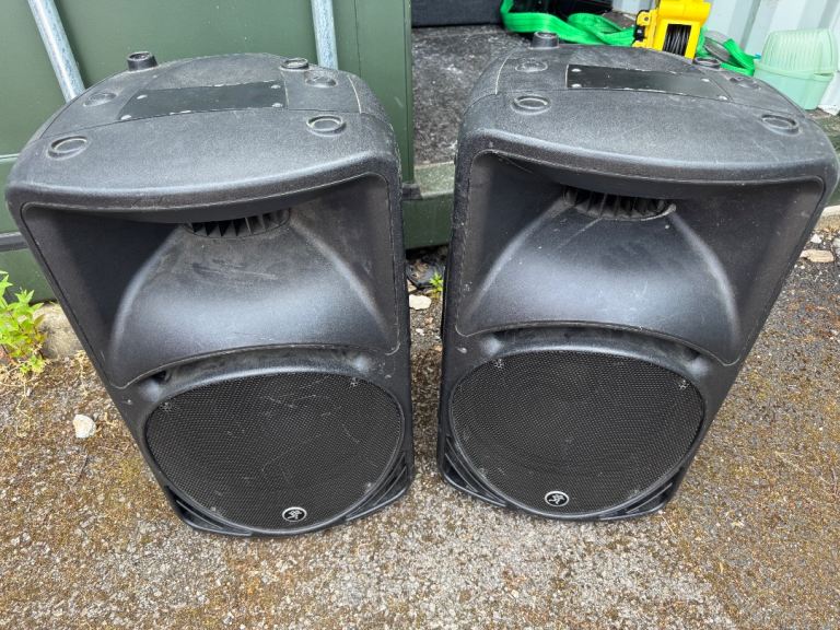 Pair of Mackie SRM450v3 Active PA Speakers 