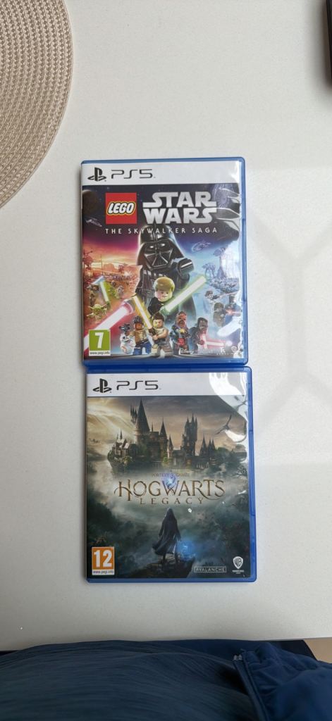 Ps5 hogwarts legacy & Ps5 Lego Star Wars the skywalker saga