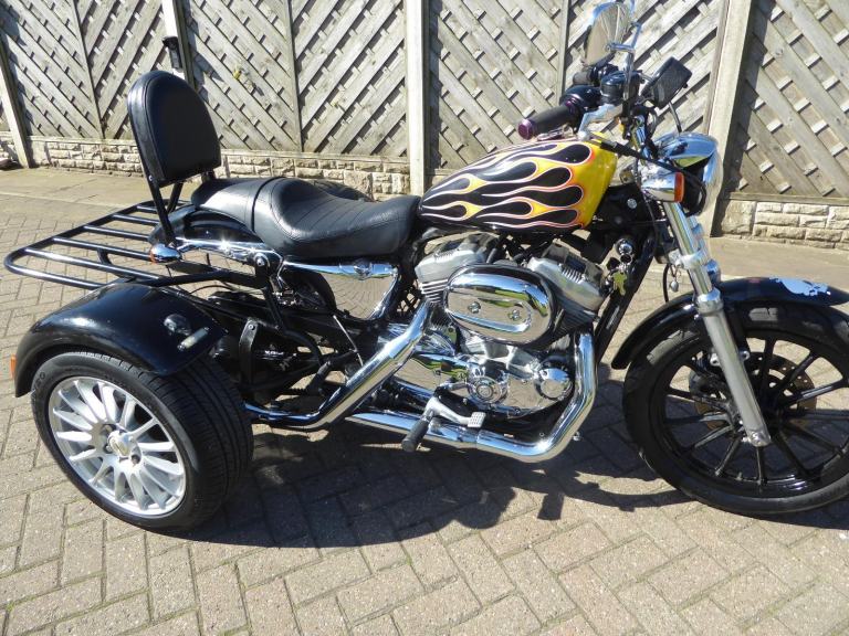 HARLEY DAVIDSON 883 SPORTSTER TRIKE 06 REG DISC BRAKES ALL ROUND 1 YRS MOT