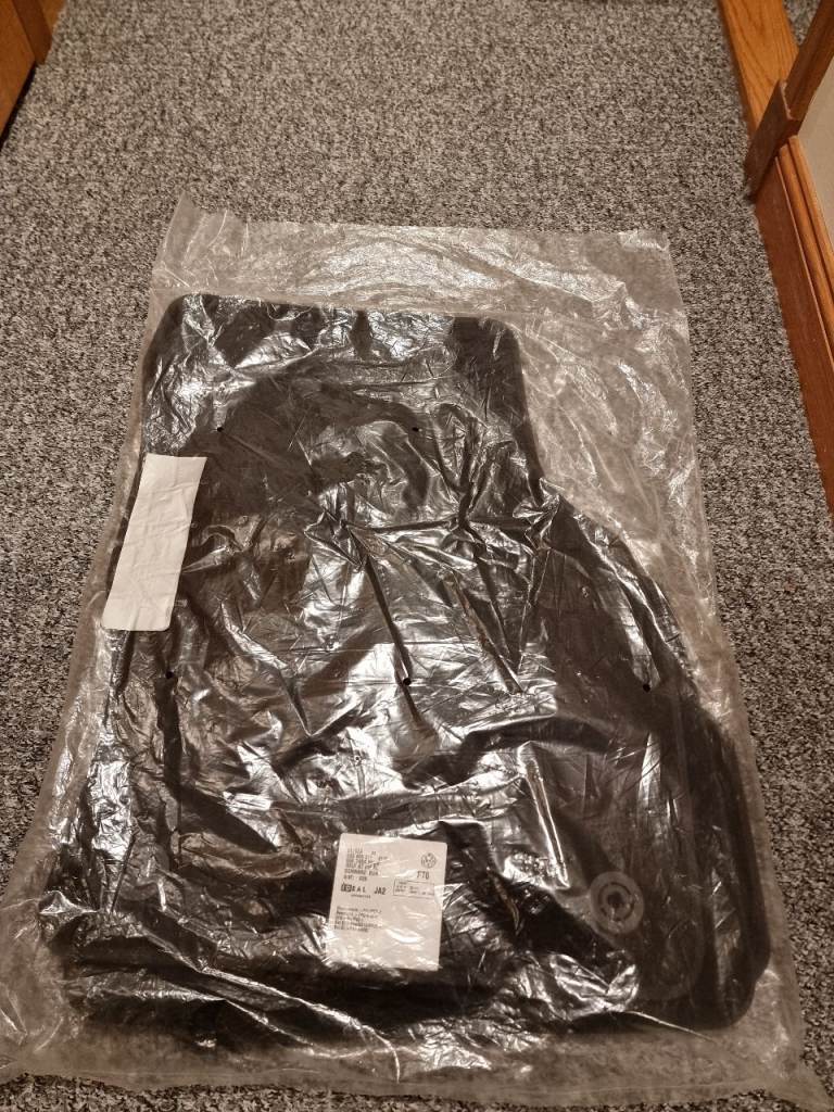 image for Genuine Volkswagen Golf MK7 textile mats (front and rear)