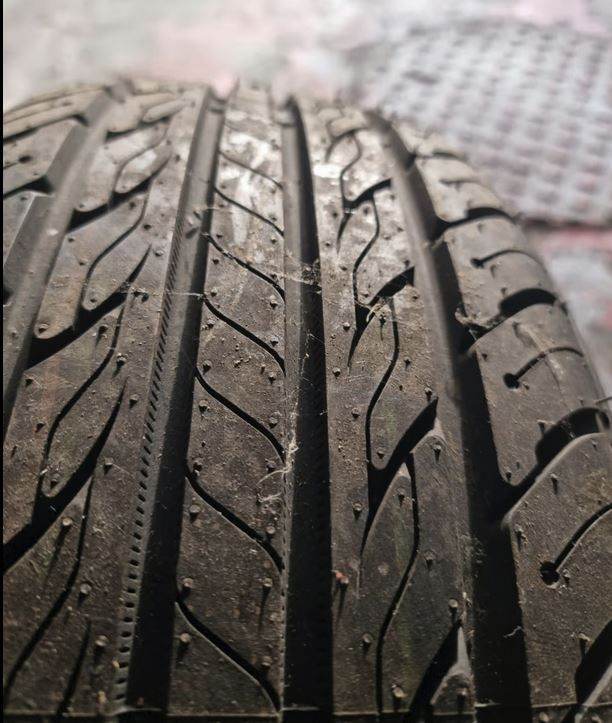 185/55/r15 82v Constancy new tyre ( for corsa)