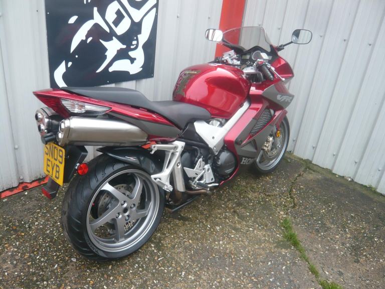 Honda VFR 800 2009 ONLY 15K MILES SPORTS TOURER BIKE 800 R CBR GSX 600 ZX SX RR