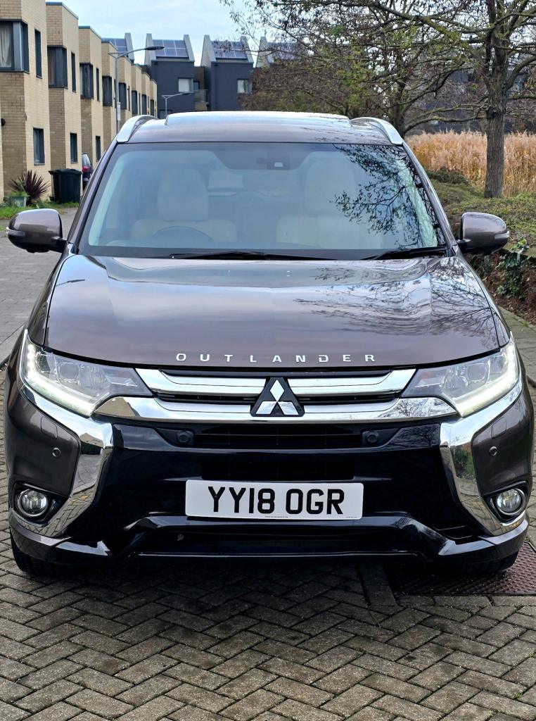 2018 Mitsubishi Outlander 2.0 PLUG-IN HYBRID 1YEAR MOT HPI CLEAR NEWLY SERVICED 3 MONTHS WARRANTY...