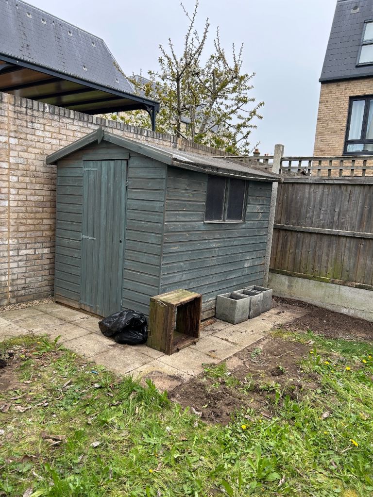 Garden shed for FREE