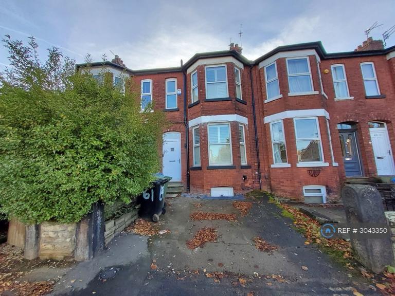 4 bedroom house in Marsland Road, Sale, M33 (4 bed) (#3043350)