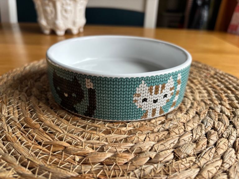 Cat Bowl