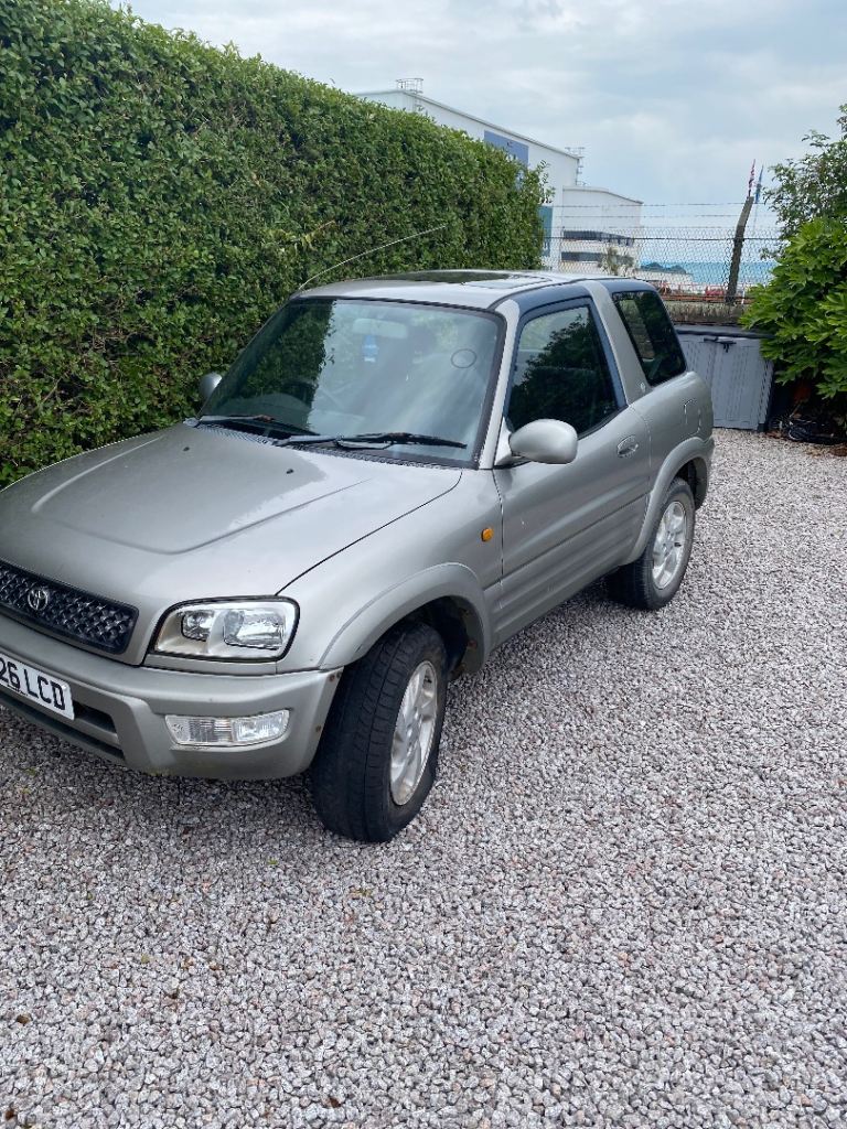 Toyota, RAV 4, heat limited edition Manual, 1998 (cc), 3 doors