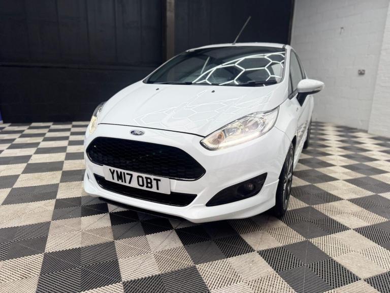 2017 Ford Fiesta 1.0T EcoBoost ST-Line Euro 6 (s/s) 3dr Hatchback Petrol Manual