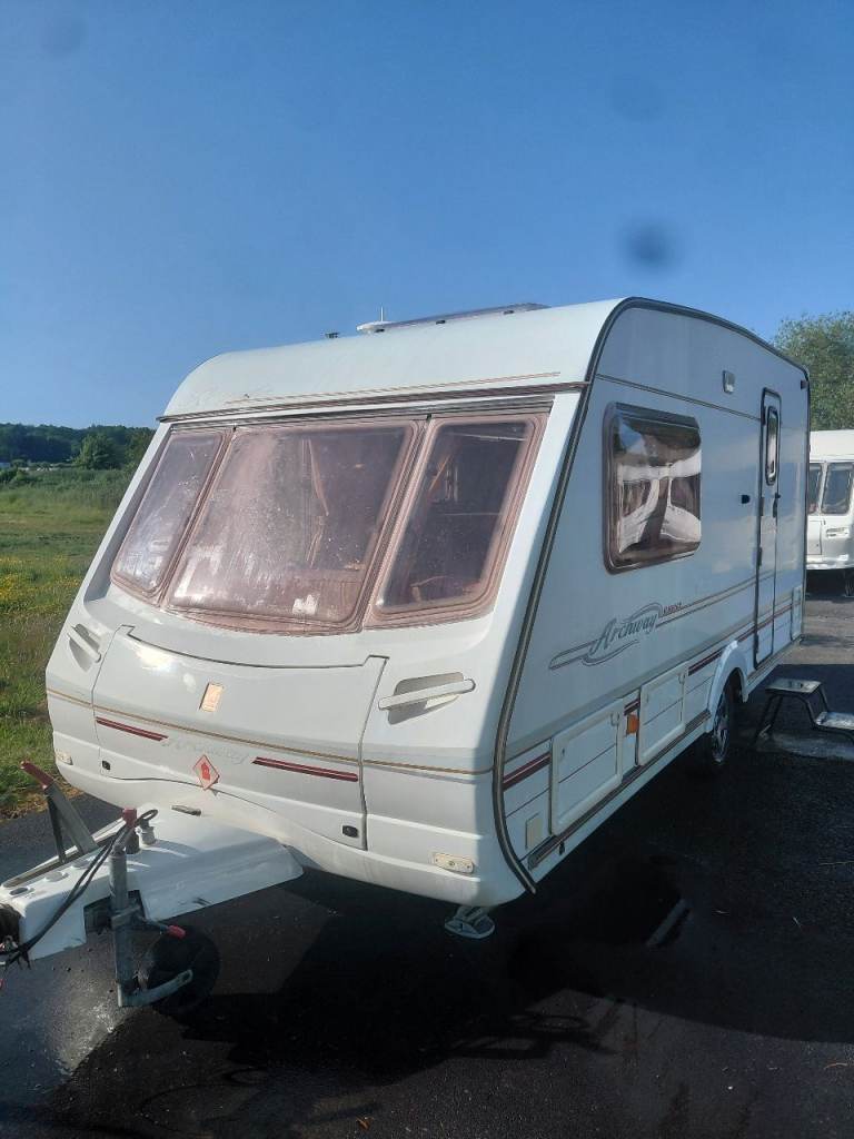 2004 Swift Archway elegance 470 with awnings & extras 
