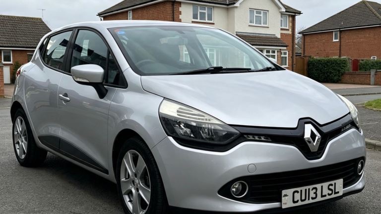 2013 Renault Clio 1.2 petrol   81000 miles only   Mot till 7th march ,2027 NO ADVISORIES 