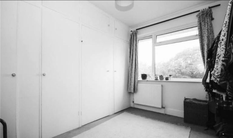 Room In a House for Professional Single or Caple