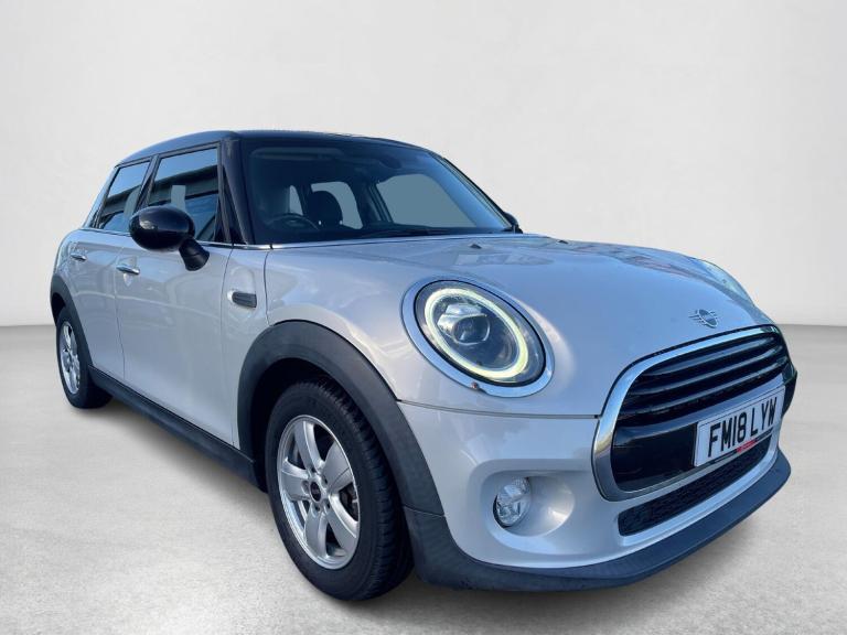 2018 MINI Hatch 1.5 Cooper Euro 6 (s/s) 5dr HATCHBACK Petrol Manual