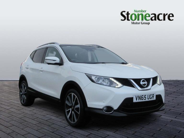 2015 Nissan Qashqai 1.5 dCi Tekna SUV 5dr Diesel Manual 2WD Euro 6 (s/s) (110 ps) HATCHBACK Diese...