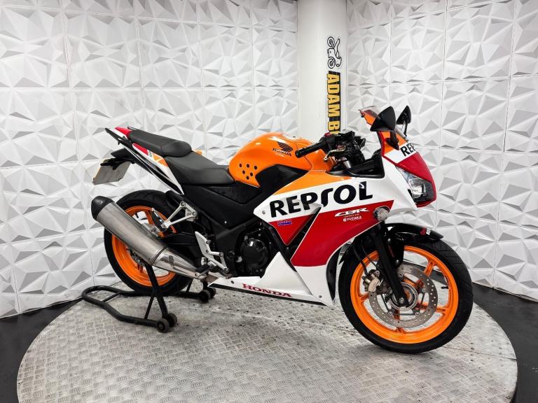 2017 Honda CBR300 | *WARRANTY PROVIDED*