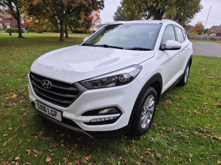 Hyundai TUCSON 2016, Manual, 5 doors