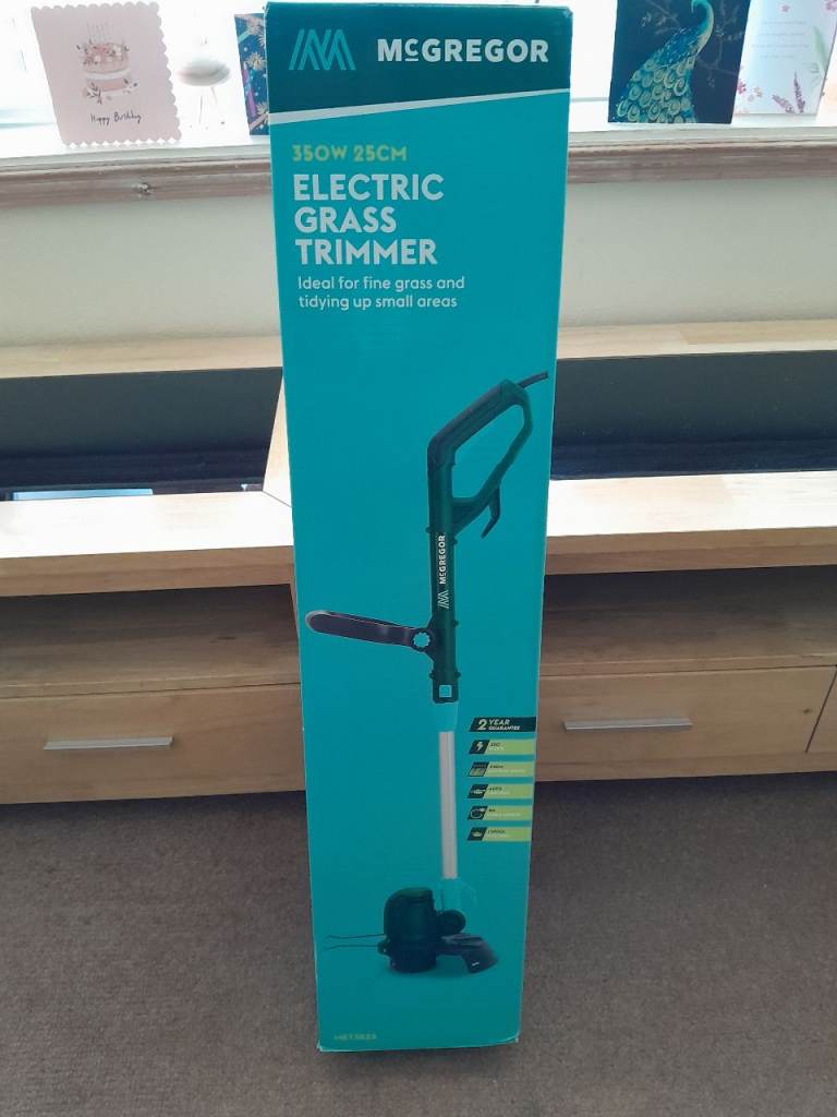 Electric grass trimmer B N Q brand new never used never opened