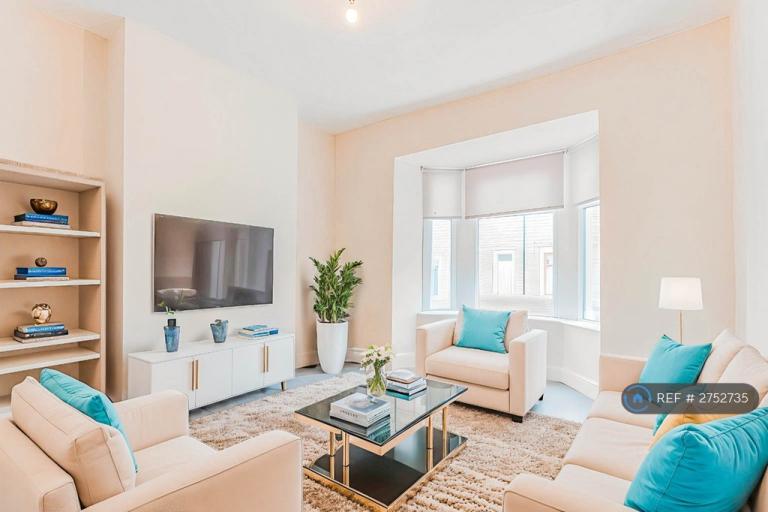 3 bedroom house in Hufling Lane, Burnley, BB11 (3 bed) (#2752735)